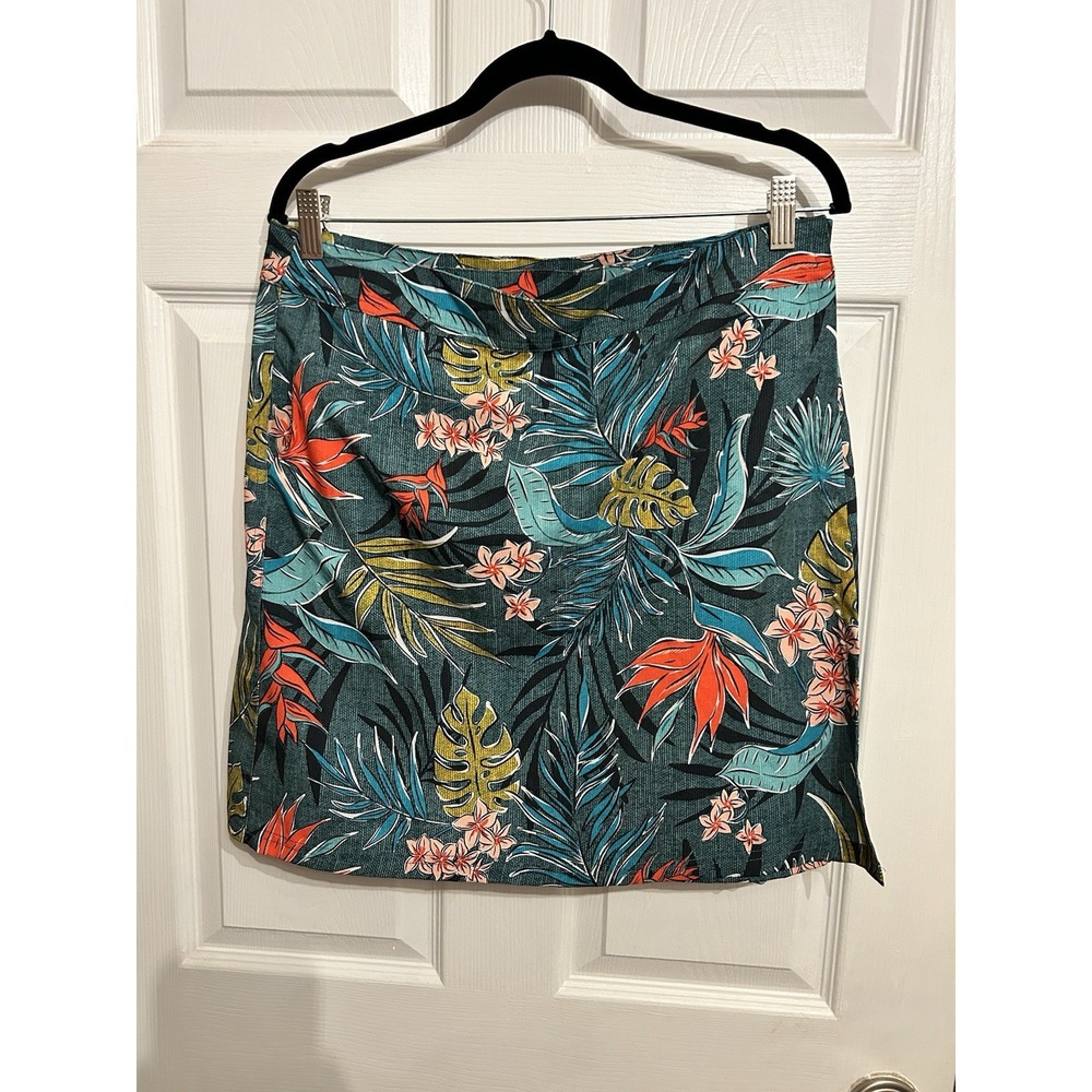 RipSkirt Women's L Wrap Skirt Hawaiian Floral Print Swimwear Vacation Tropical
